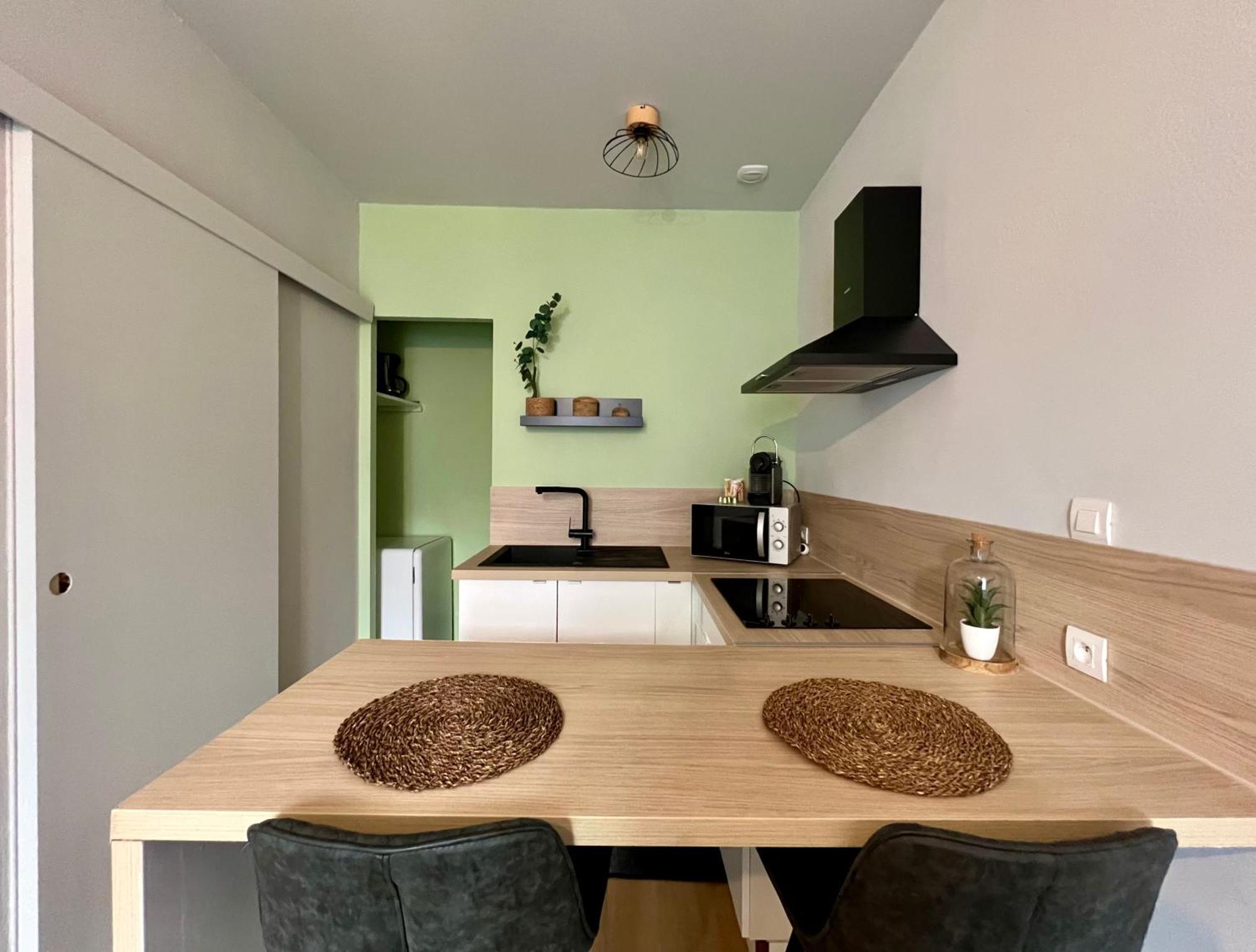 Petit Capucin Apartamento Carcassonne Exterior foto